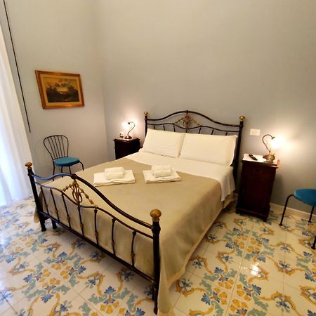 Dimora Lecerf Hotel Palermo Luaran gambar