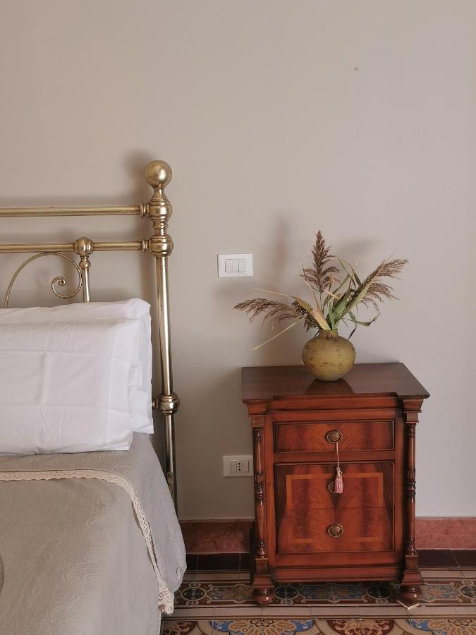 Dimora Lecerf Hotel Palermo Luaran gambar